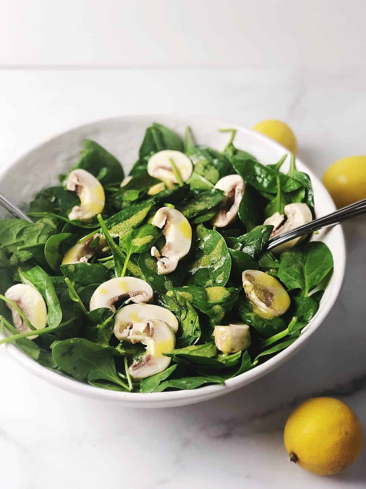 Easy 10-Minute Warm Mushroom Spinach Salad for Winter